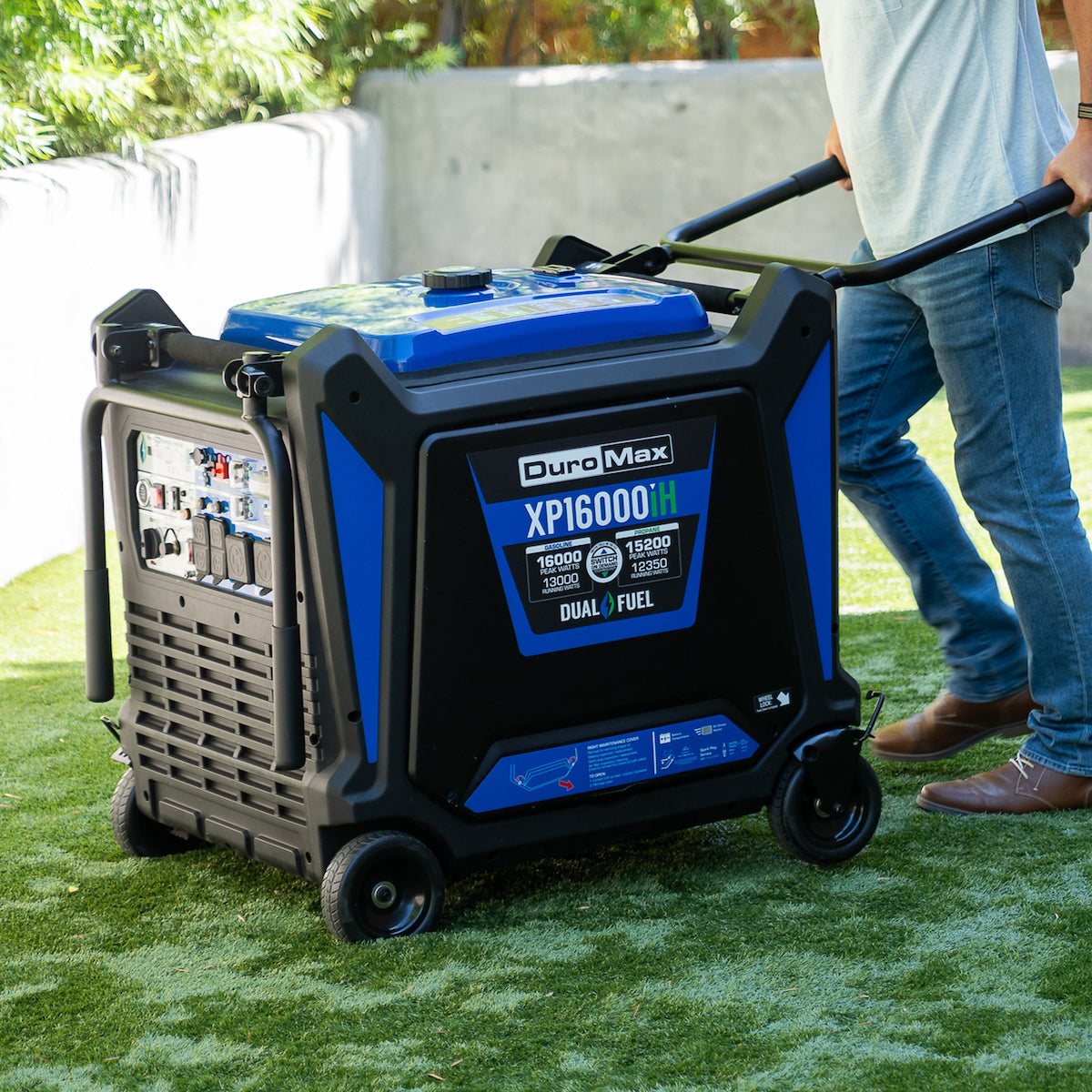 DuroMax XP16000iH 16,000 Watt Dual Fuel Portable Inverter Generator w ...