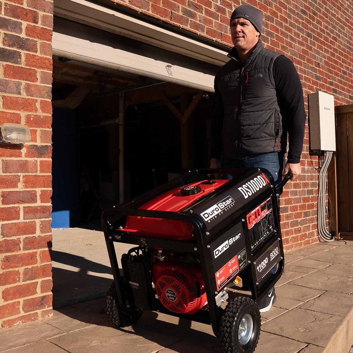 DuroStar DS11000X 11,000W/9,000W 457cc Electric Start Portable Generator w/ CO Alert