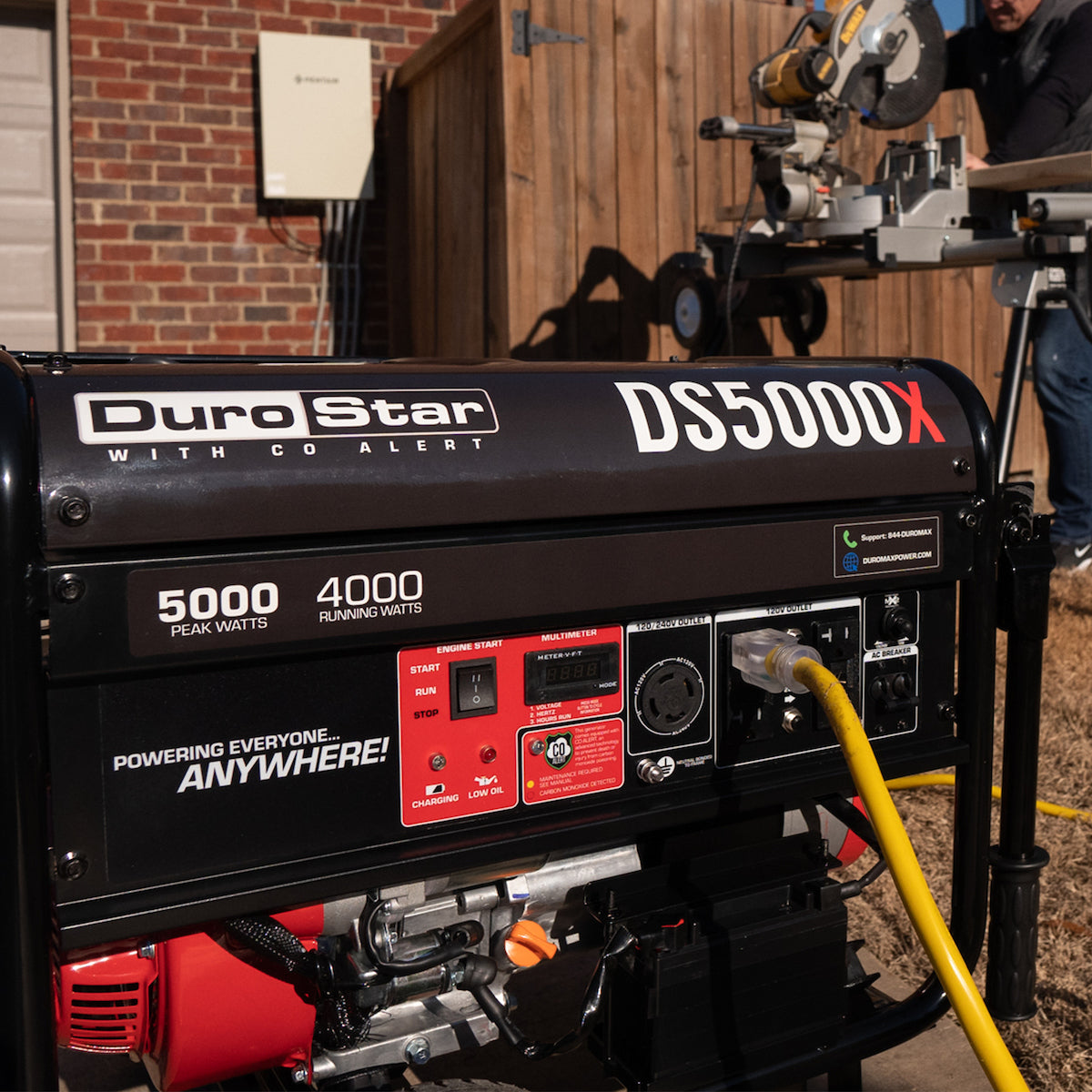 DuroStar DS5000X 5,000W/4,000W 224cc Electric Start Portable Generator w/ CO Alert