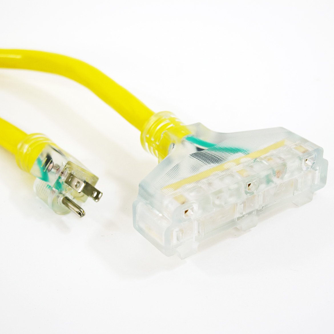 DuroMax XPC10050C 50-Foot 10 Gauge Triple Tap Extension Power Cord.