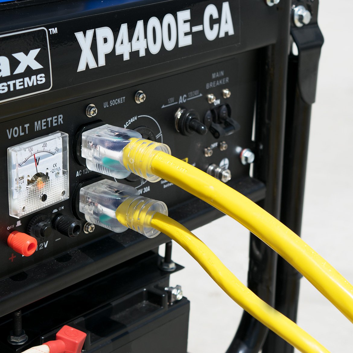 DuroMax XPC10050C 50-Foot 10 Gauge Triple Tap Extension Power Cord.